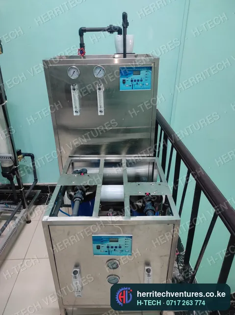 A stainless cabinet RO purifier with flow meters and controller, September 2022
