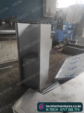 Stainless panels for the water station, November 2023
